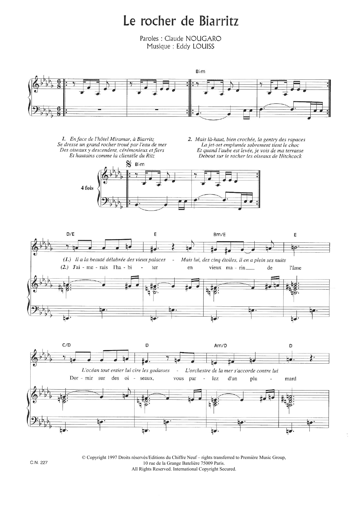 Claude Nougaro Rocher De Biarritz sheet music notes and chords arranged for Piano & Vocal