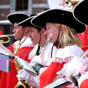Easily Download Flemish Dance Tune Printable PDF piano music notes, guitar tabs for  Piano, Vocal & Guitar Chords (Right-Hand Melody). Transpose or transcribe this score in no time - Learn how to play song progression.