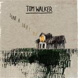 Tom Walker 'Leave A Light On' Really Easy Piano